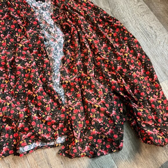 Something Navy Blouse Button Up Shirt Long Sleeve Red Pink Floral Size Small - Picture 7 of 9
